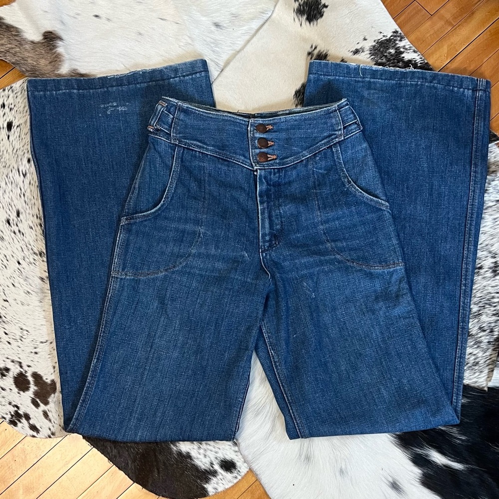 Vintage wrangler flares tag size: 7/8